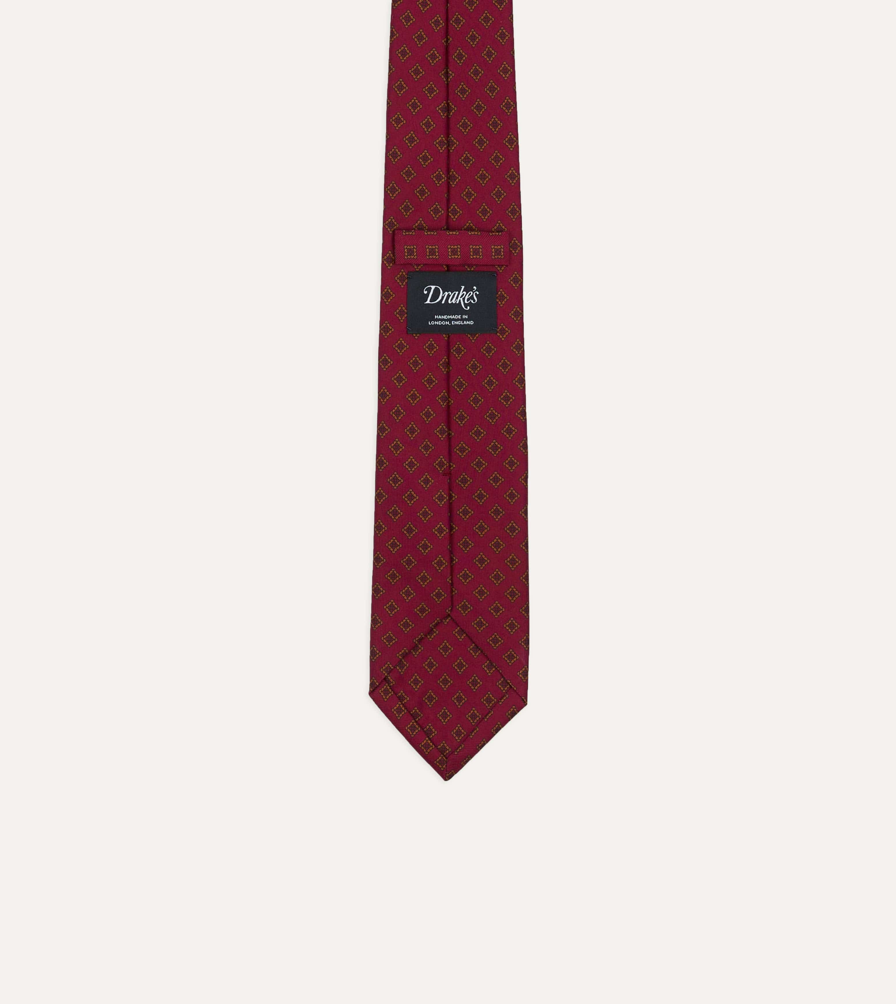 Magenta Diamond Medallion Self-Tipped Silk Tie - Image 5