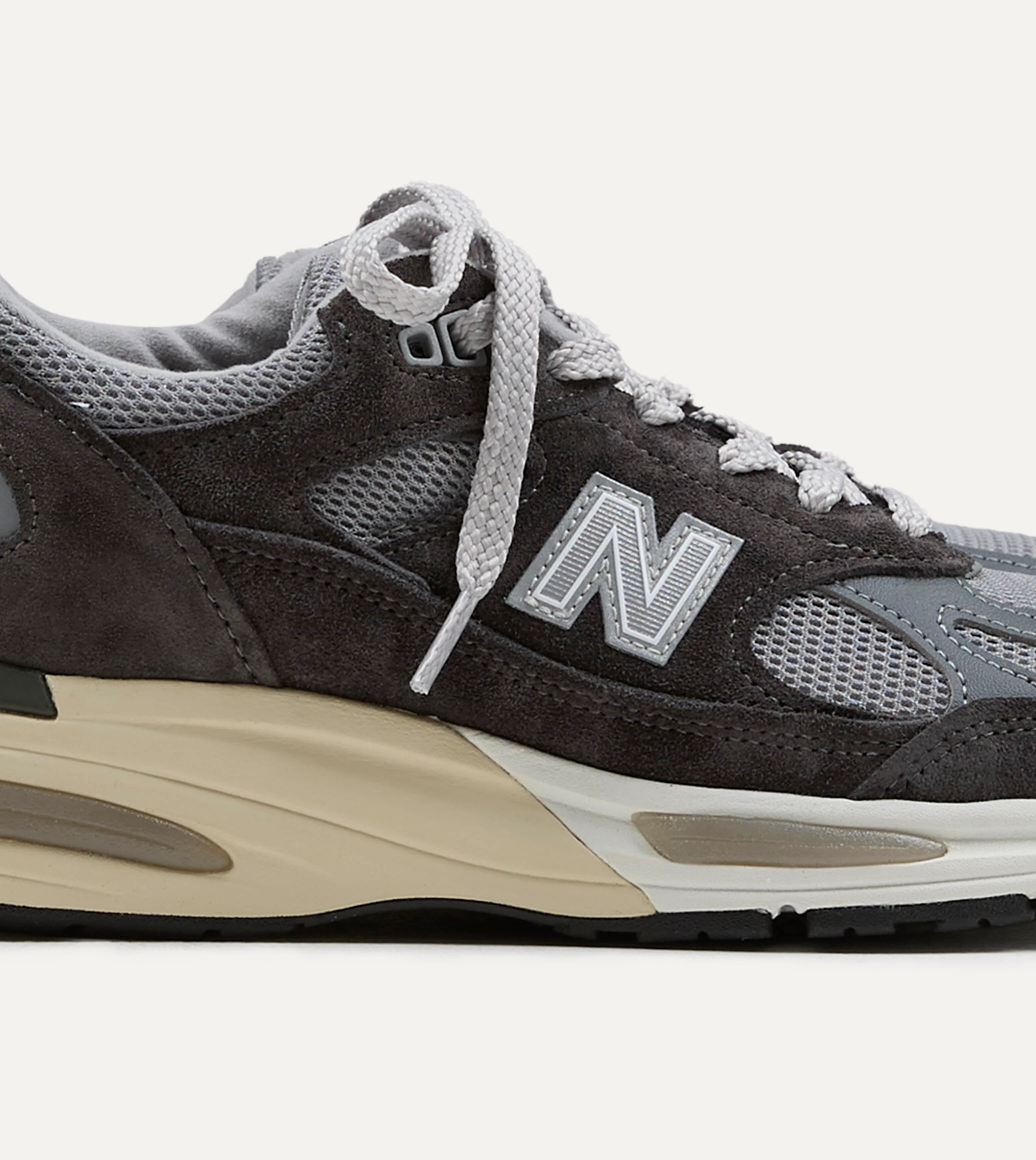New Balance 'Elevated Essentials' Alloy Grey and Smoked Pearl Made in UK 991v2 Trainers - Image 3